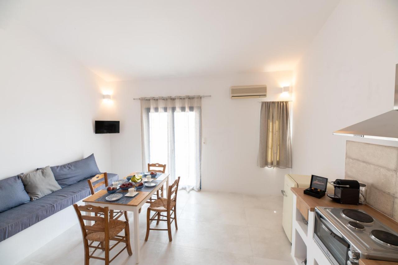 Muses Apartments Ajia Anna Zewnętrze zdjęcie