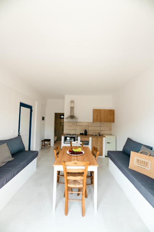 Muses Apartments Ajia Anna Zewnętrze zdjęcie
