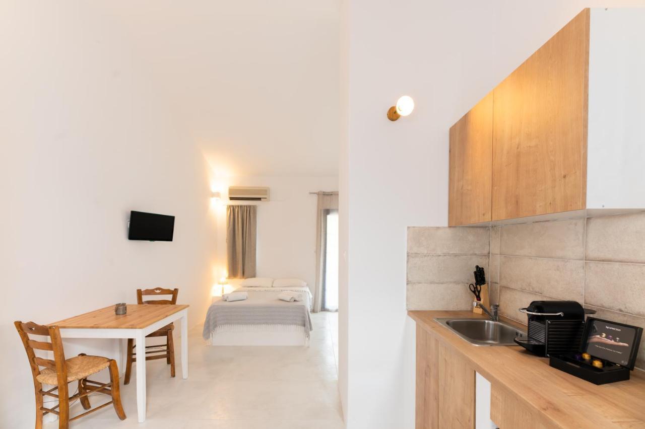 Muses Apartments Ajia Anna Zewnętrze zdjęcie