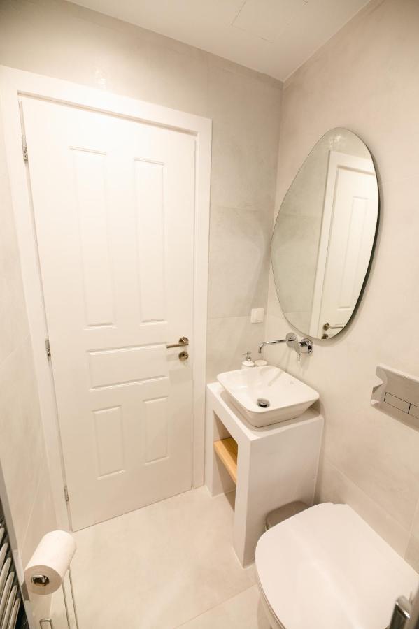 Muses Apartments Ajia Anna Zewnętrze zdjęcie